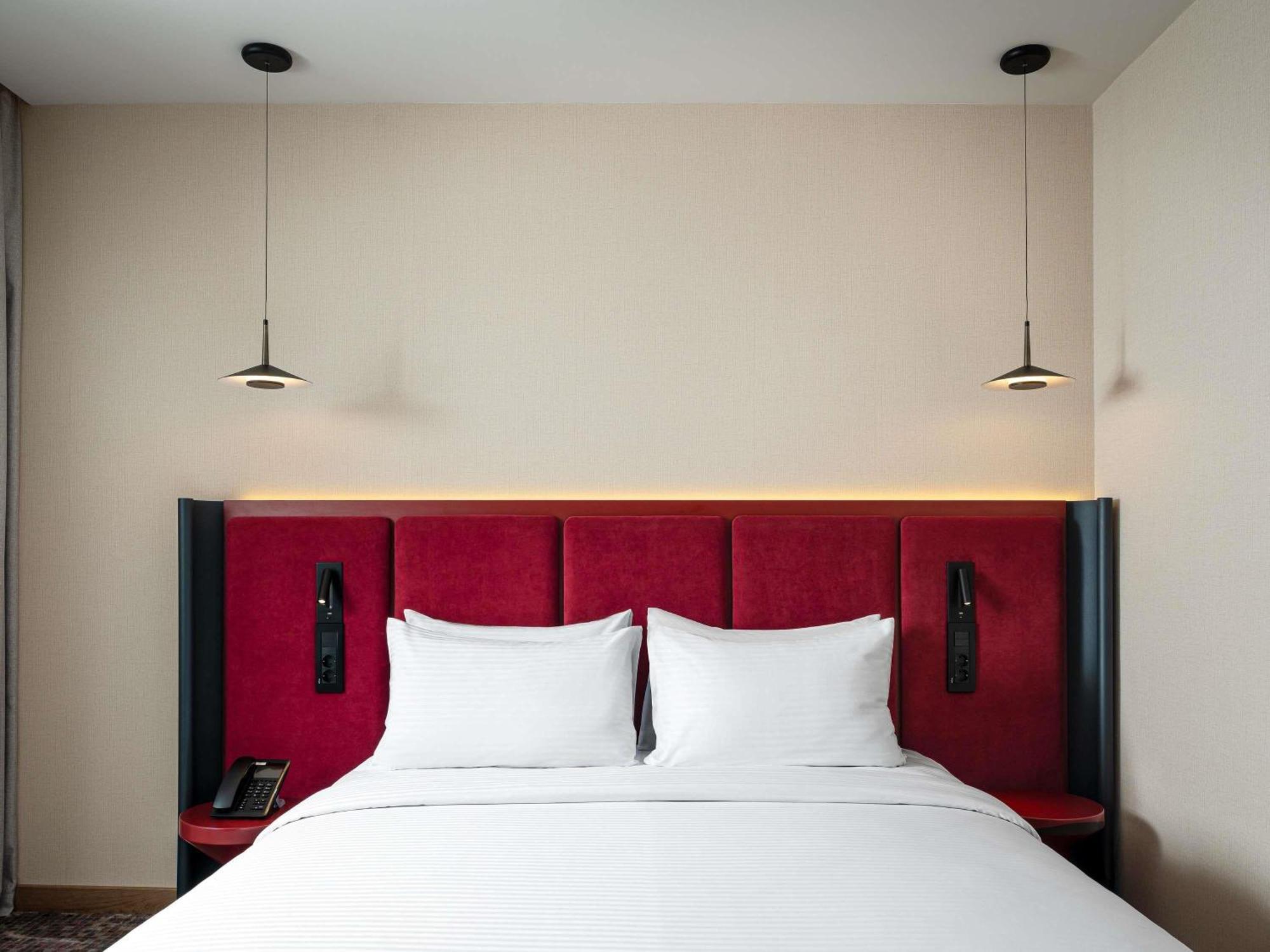 Privilege Double Room with Sofa Bed and City View